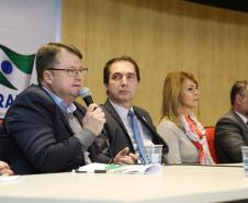 Secretária da Família e Desenvolvimento Social, Fernanda Richa, participa do Seminário de Enfrentamento a Violência contra a Pessoa Idosa - Foto: Rogério Machado/SECS