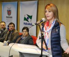 Secretária da Família e Desenvolvimento Social, Fernanda Richa, participa do Seminário de Enfrentamento a Violência contra a Pessoa Idosa - Foto: Rogério Machado/SECS