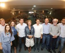 Secretária da Família e Desenvolvimento Social, Fernanda Richa, participa do Seminário de Valorização da Pessoa Idosa, em Cascavel.Foto: Rogério Machado/SECS