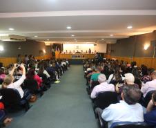 Secretária da Família e Desenvolvimento Social, Fernanda Richa, participa do Seminário de Valorização da Pessoa Idosa, em Cascavel.Foto: Rogério Machado/SECS