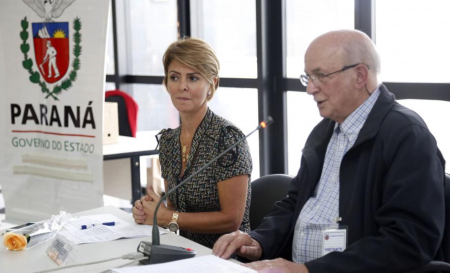 Secretária estadual do Trabalho e Desenvolvimento Social, Fernanda Richa, partcipa da reunião de posse do Conselho Estadual do Idoso.Foto:Divulgação/SEDS