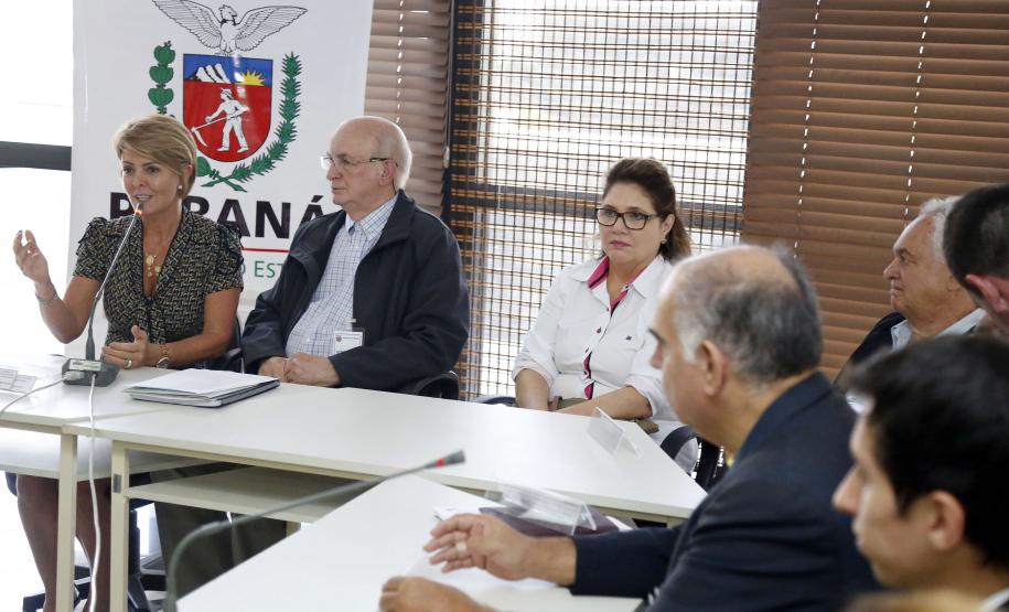 Secretária estadual do Trabalho e Desenvolvimento Social, Fernanda Richa, partcipa da reunião de posse do Conselho Estadual do Idoso.Foto:Divulgação/SEDS