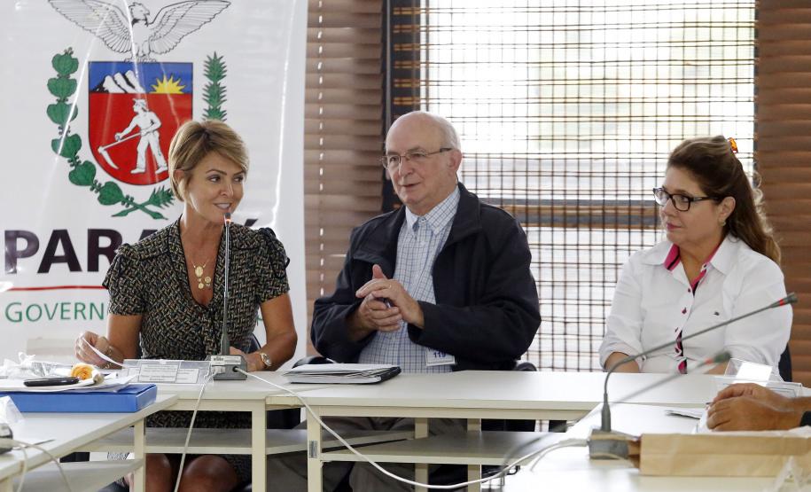 Secretária estadual do Trabalho e Desenvolvimento Social, Fernanda Richa, partcipa da reunião de posse do Conselho Estadual do Idoso.Foto:Divulgação/SEDS
