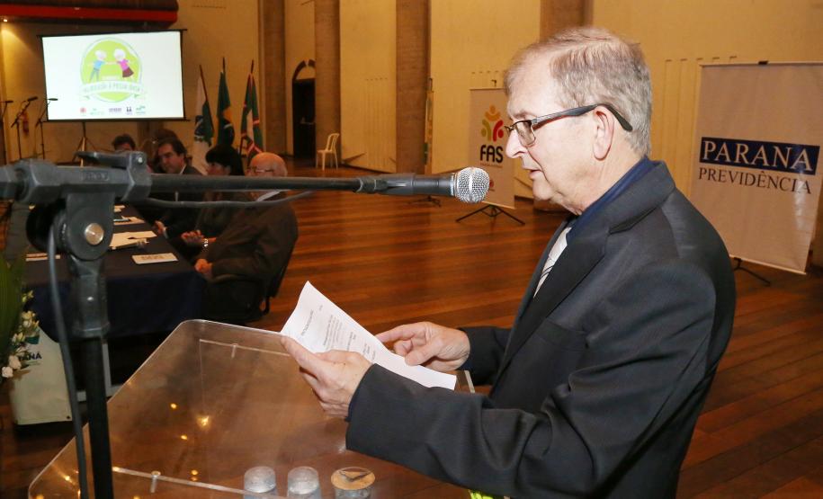 Secretária de Família e Desenvolvimento Social, Fernanda Richa, participa do seminário sobre o protagonismo e valorização a pessoa idosa, em celebração ao Dia Internacional do Idoso - Foto: Rogério Machado/SECS