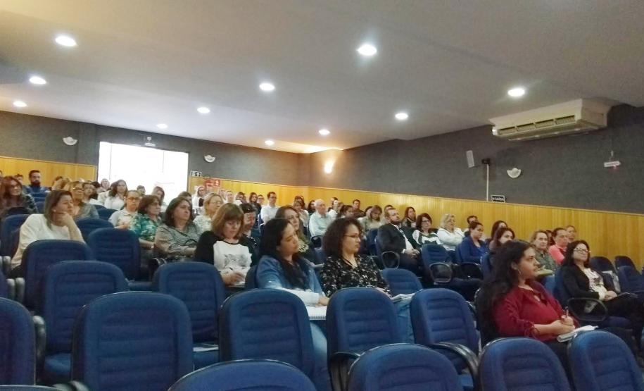 16/10/2017 - Secretaria capacita 512 técnicos e gestores sobre política da pessoa idosa Secretaria capacita 512 técnicos e gestores sobre política da pessoa idosa- Foto: Divulgação/SEDS