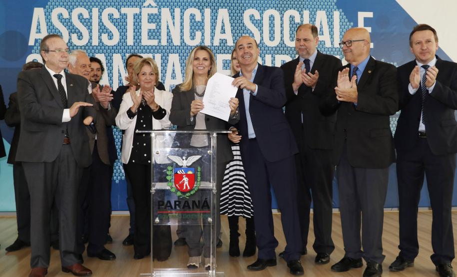 Estado libera R$ 3,9 milhões para atendimento à pessoa idosa - Foto: Aliocha Maurício/SEDS